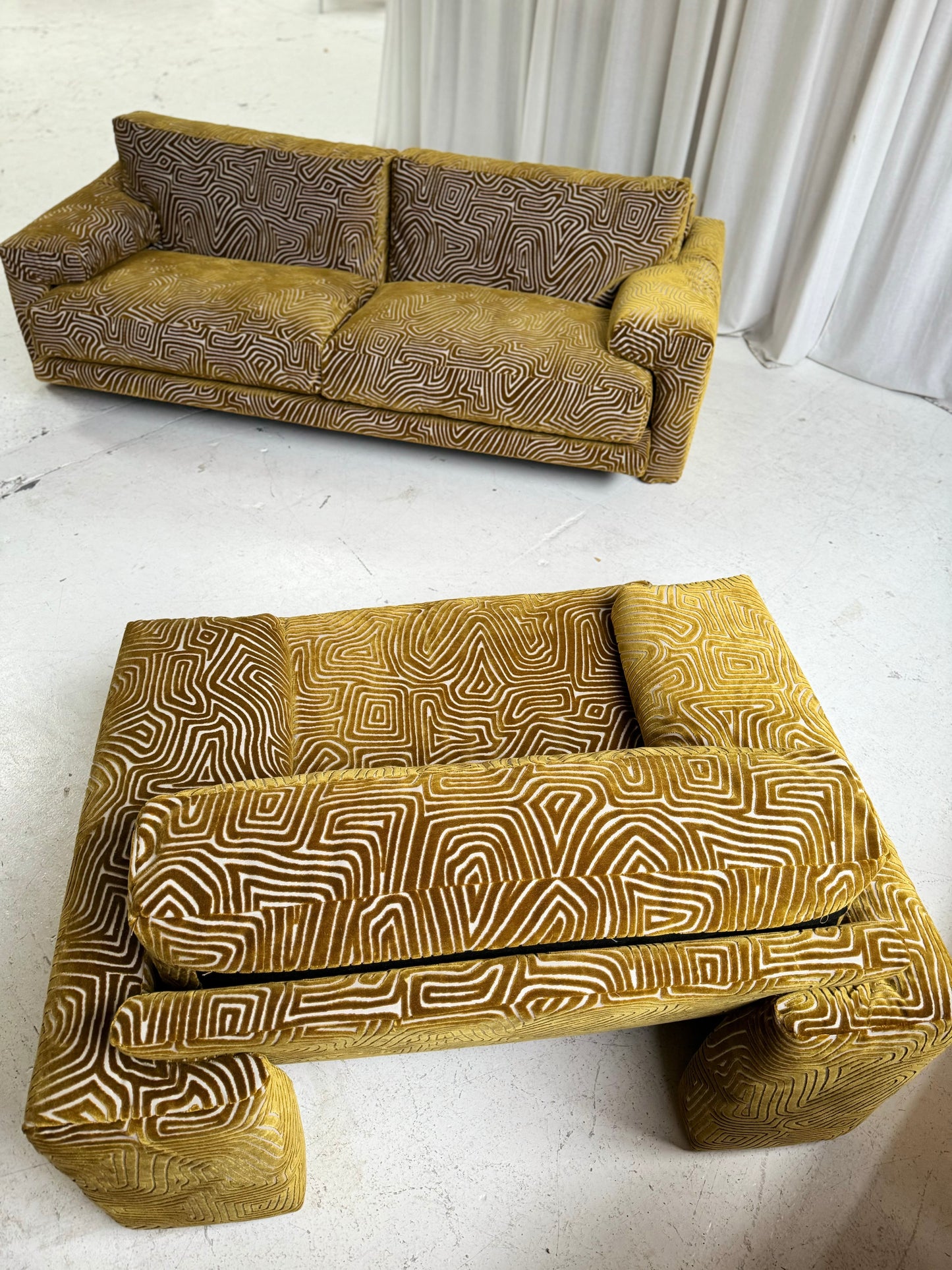 Midday Sofa by Giovanni Offredi for Sapporiti Italia