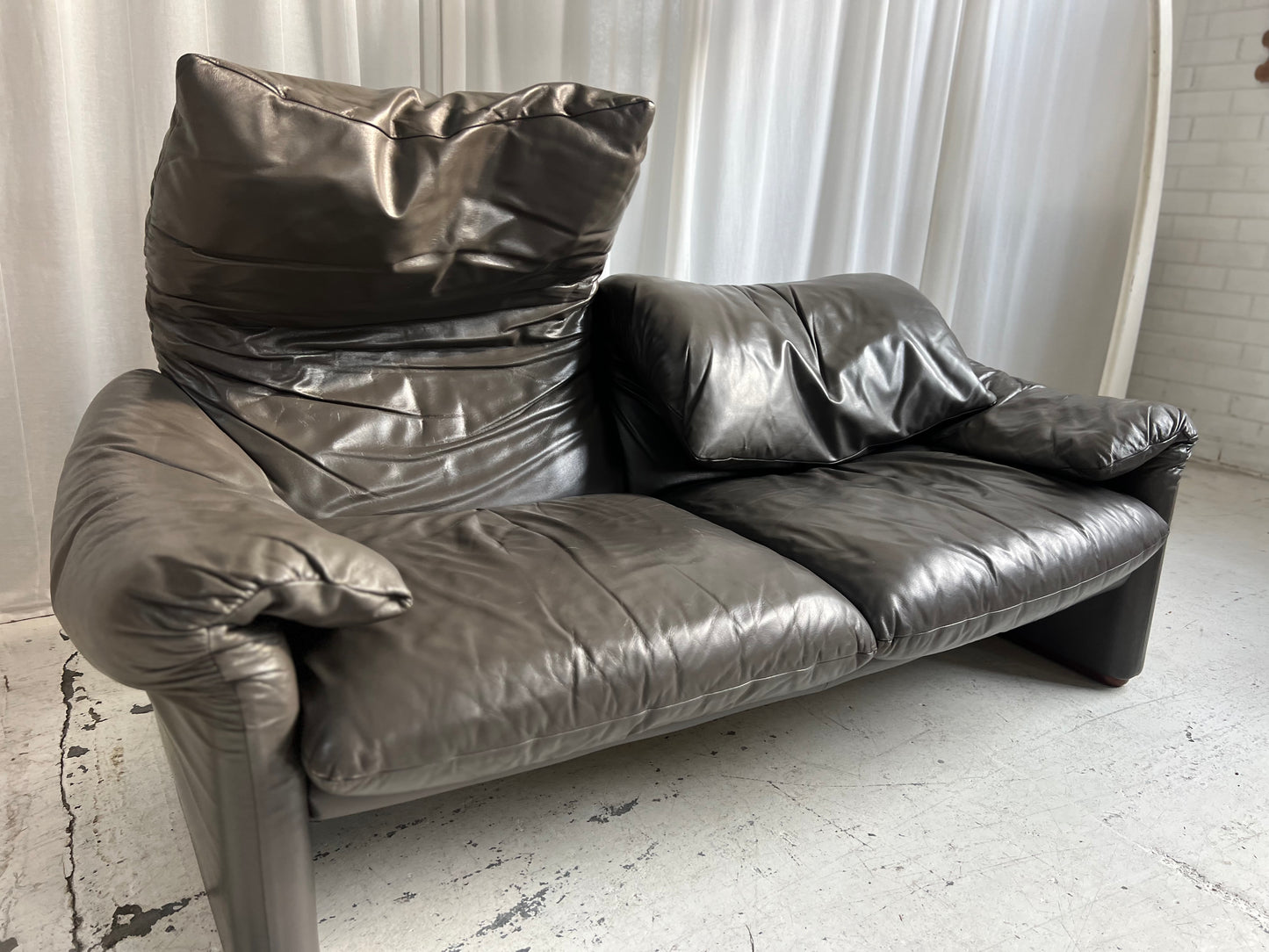 Cassina Maralunga Grey Leather Sofa by Vico Magistretti