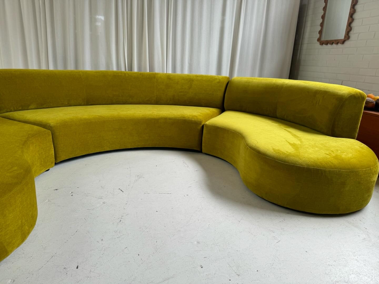 Large Chartruese Velvet Curvy Sofa Set