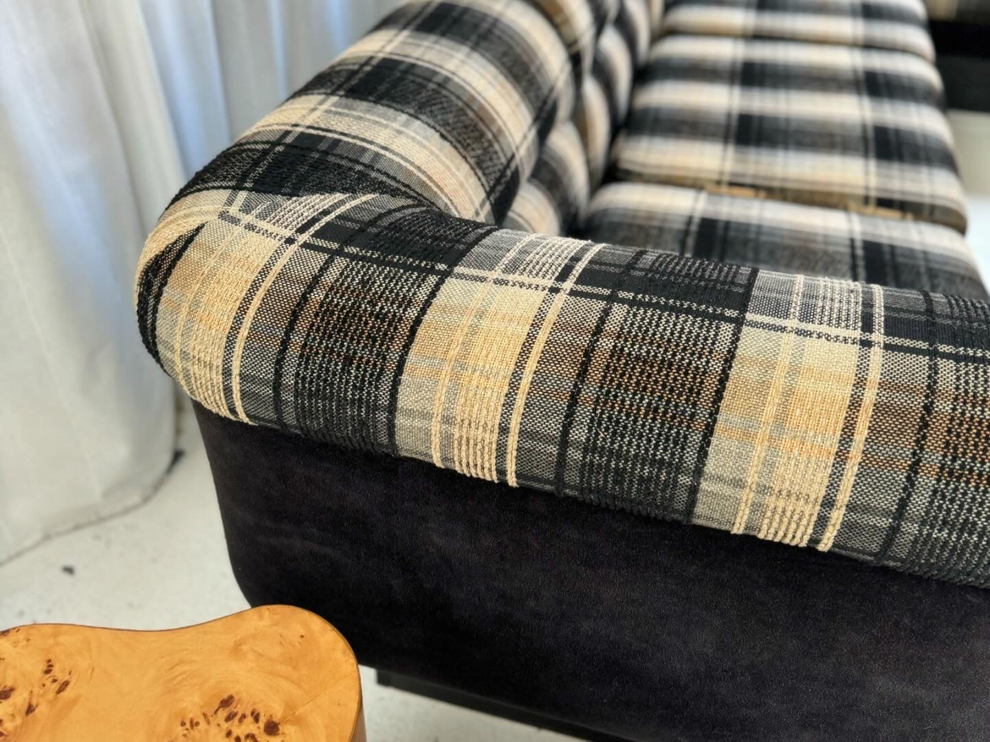 Vintage Check Vanderoza Sofa Set