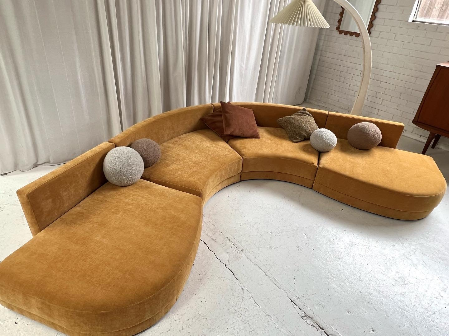 Bespoke Curvy Sofa - Preorder / Custom Fabric