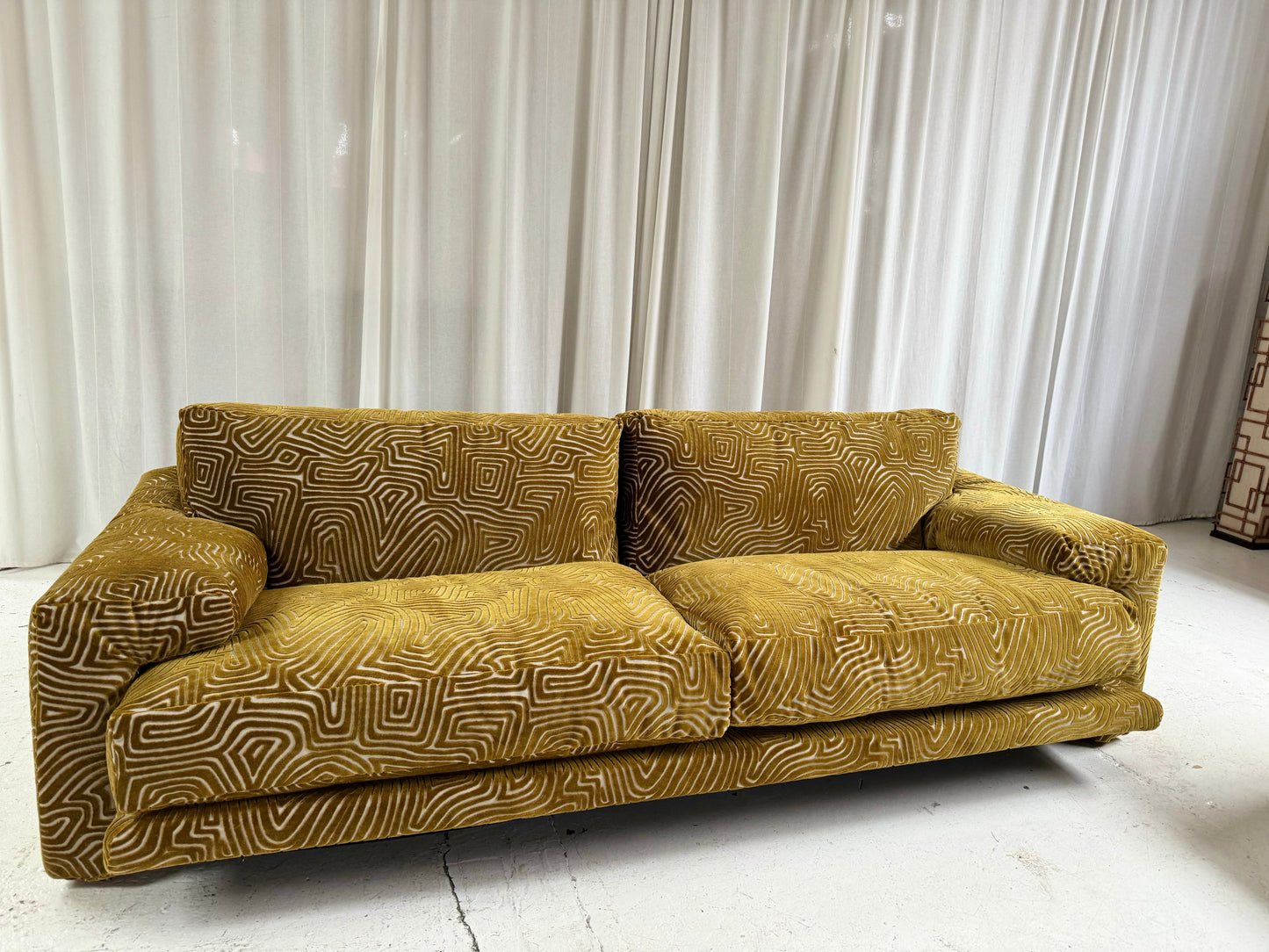 Midday Sofa by Giovanni Offredi for Sapporiti Italia