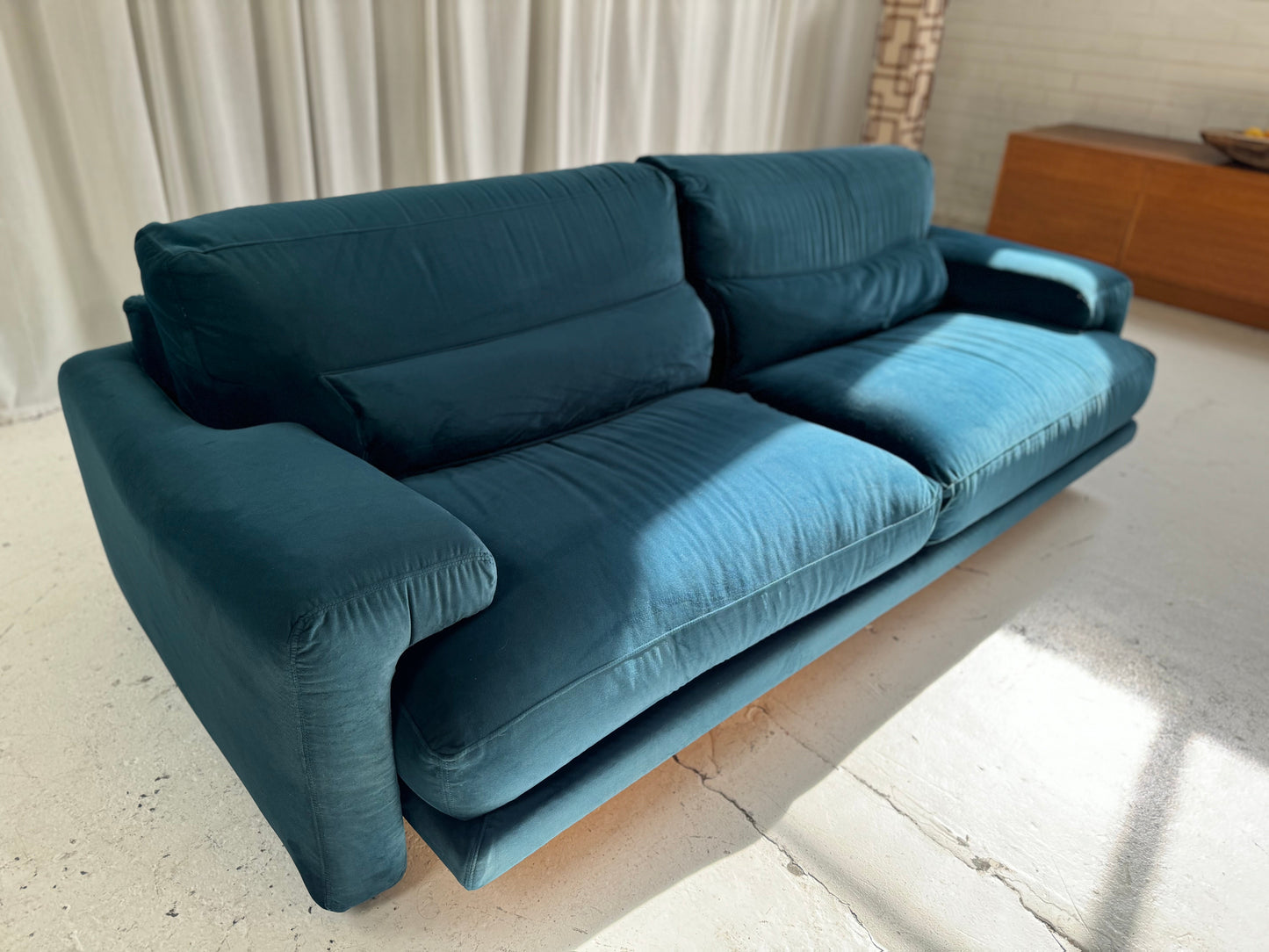 Midday Sofa by Giovanni Offredi for Sapporiti Italia