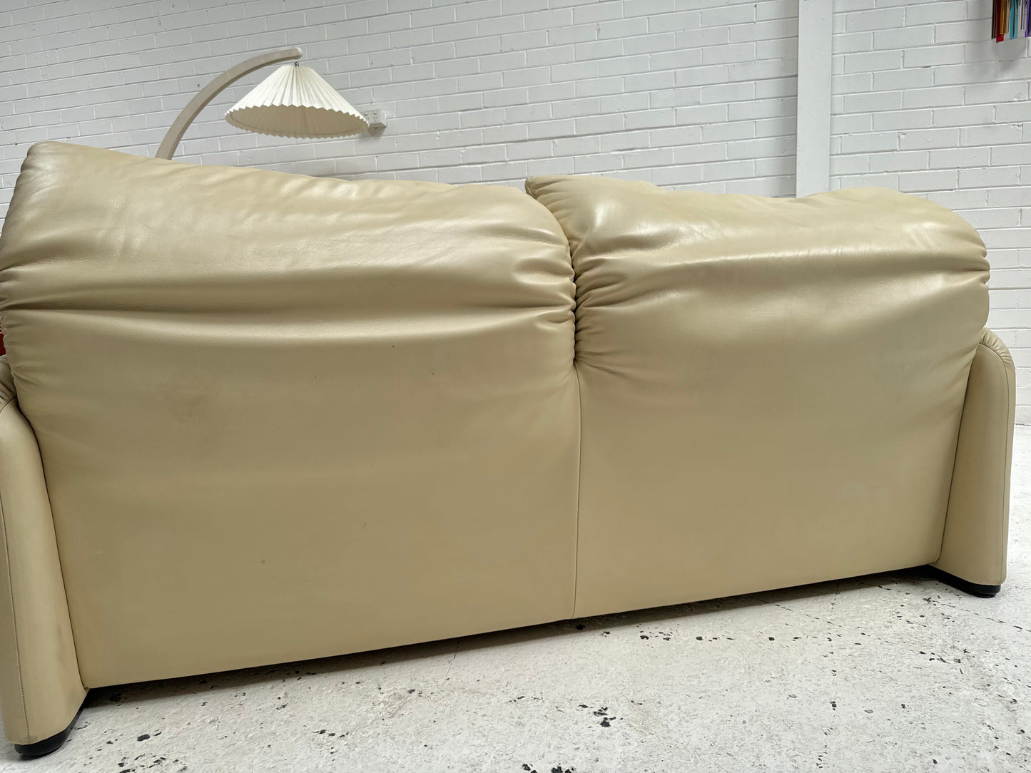 Cassina Maralunga Cream Leather Sofa by Vico Magistretti