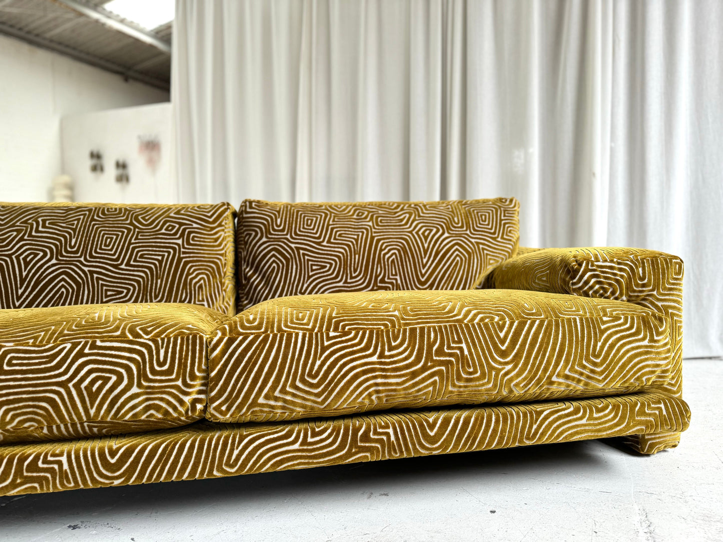 Midday Sofa by Giovanni Offredi for Sapporiti Italia