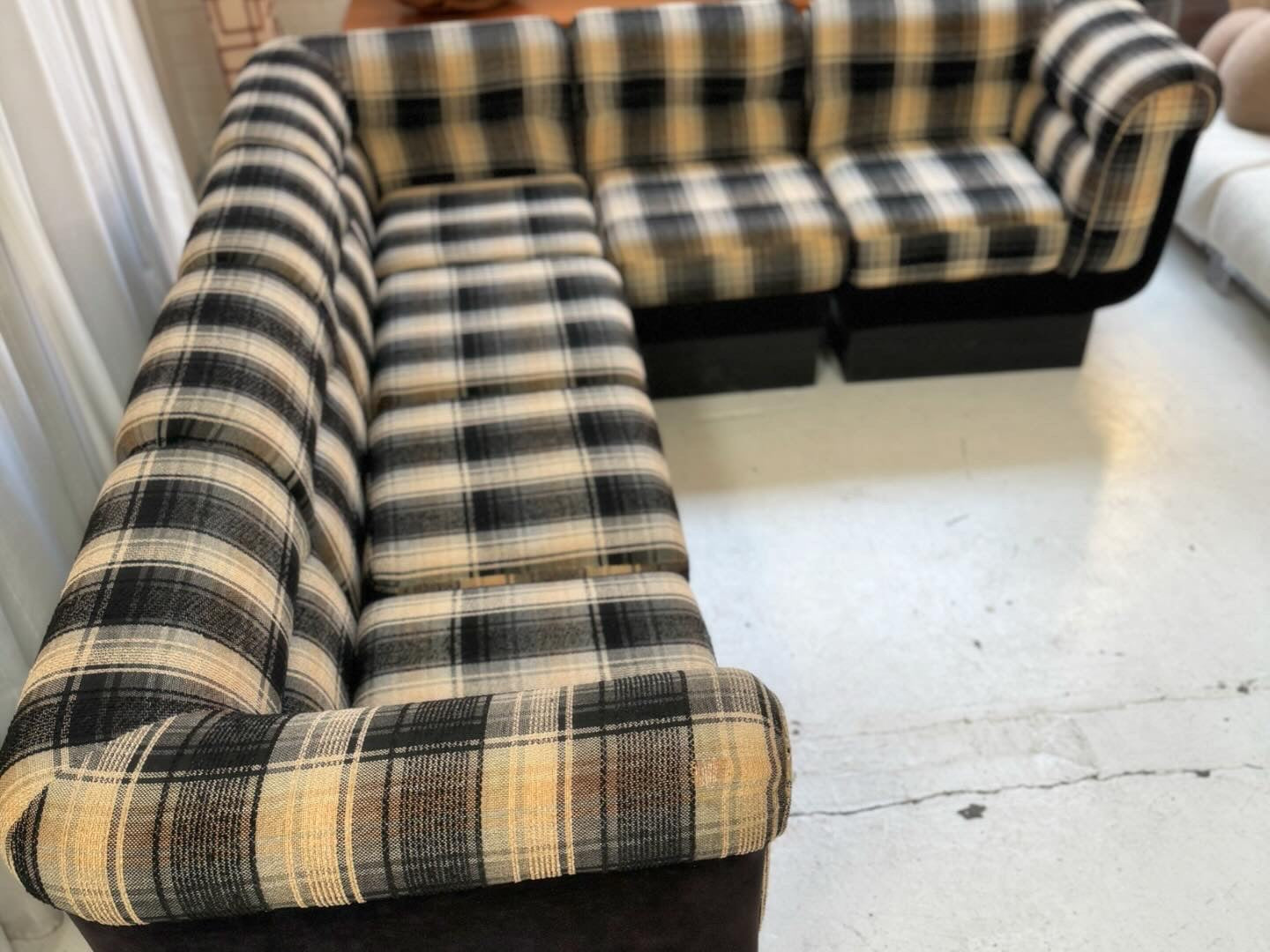 Vintage Check Vanderoza Sofa Set