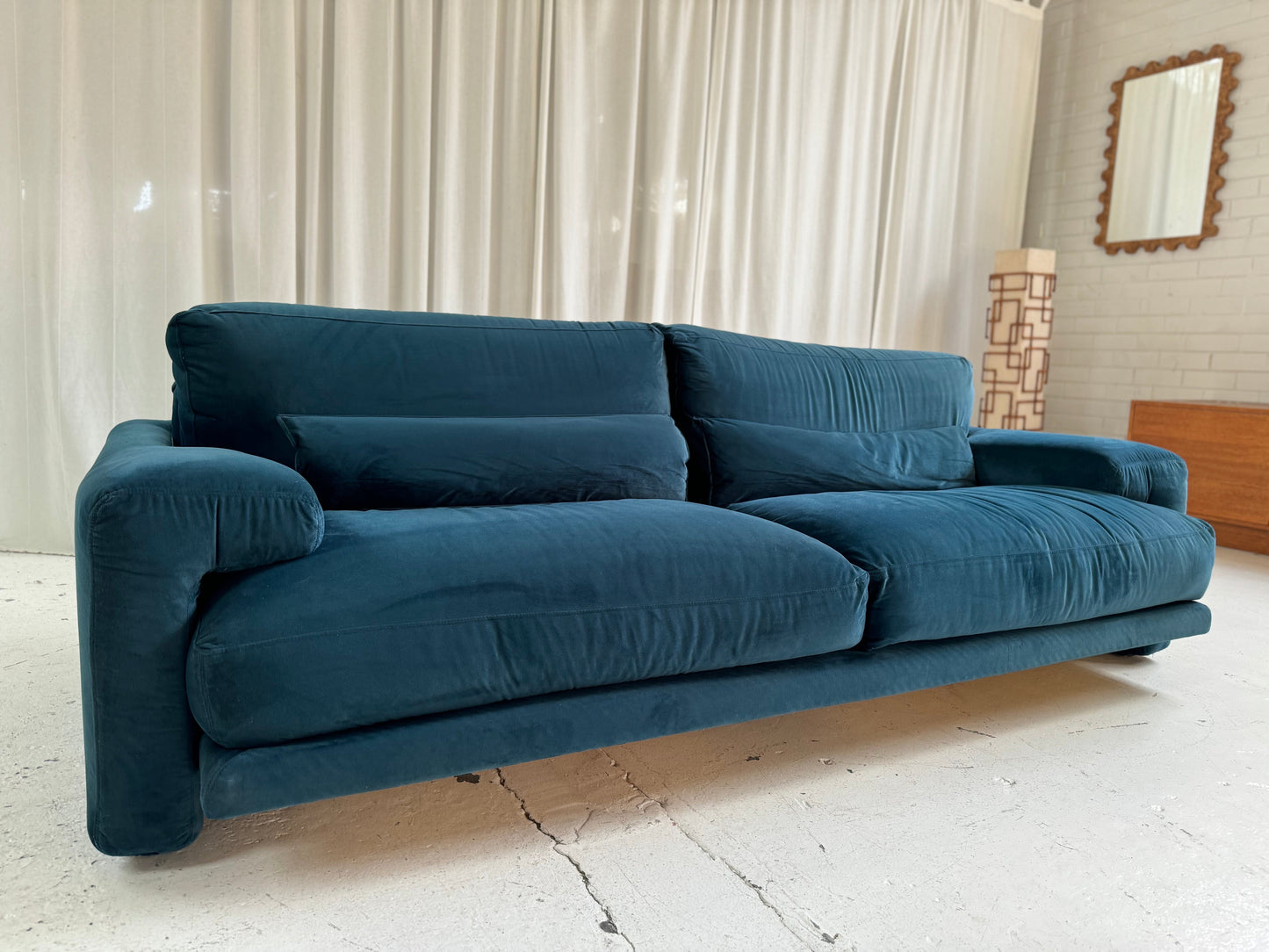 Midday Sofa by Giovanni Offredi for Sapporiti Italia